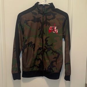 Nike Air Jordan Kids Camouflage Full-Zip Jacket - Size Large (12-13yrs)